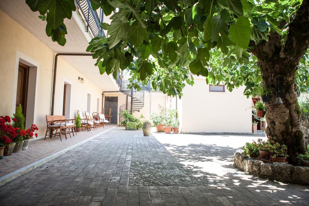 Hotel Albergo Ristorante Il Ciclope Arpino Esterno foto