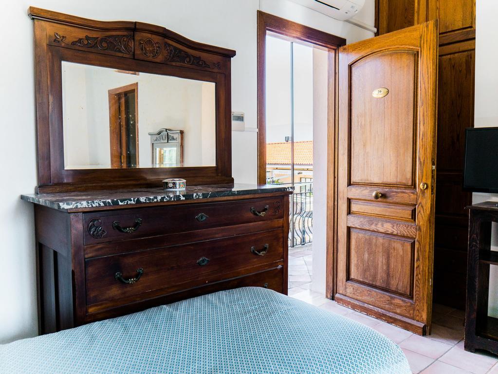 Hotel Albergo Ristorante Il Ciclope Arpino Esterno foto