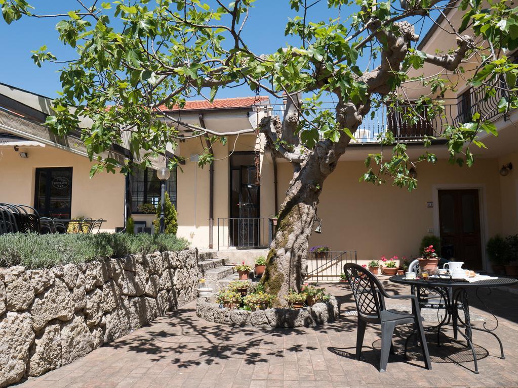 Hotel Albergo Ristorante Il Ciclope Arpino Esterno foto